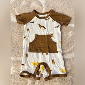 Kyte Baby Shortall in Dog